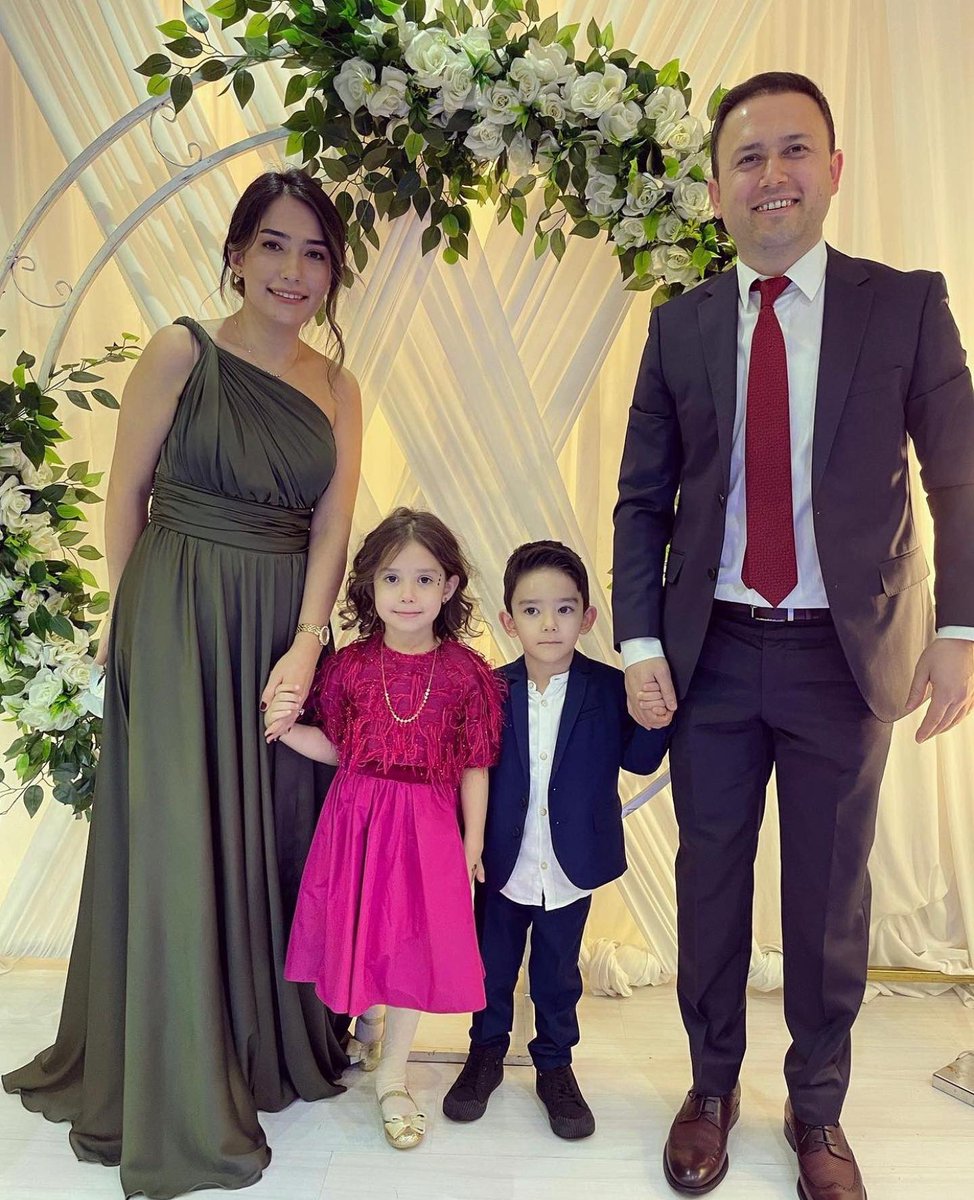 YAVANOGLU's tweet photo. Sevdiklerinizle birlikte nice güzel bayramlar geçirmeniz dileğiyle.Ramazan Bayramınız mübarek olsun… https://t.co/VK7ew4fTWo