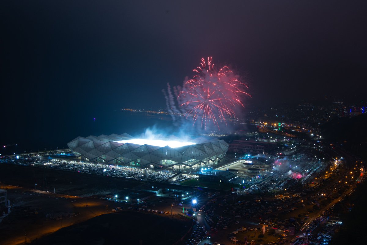 Trabzonspor win first Turkish Super League title since 1984 🥳

#UCL