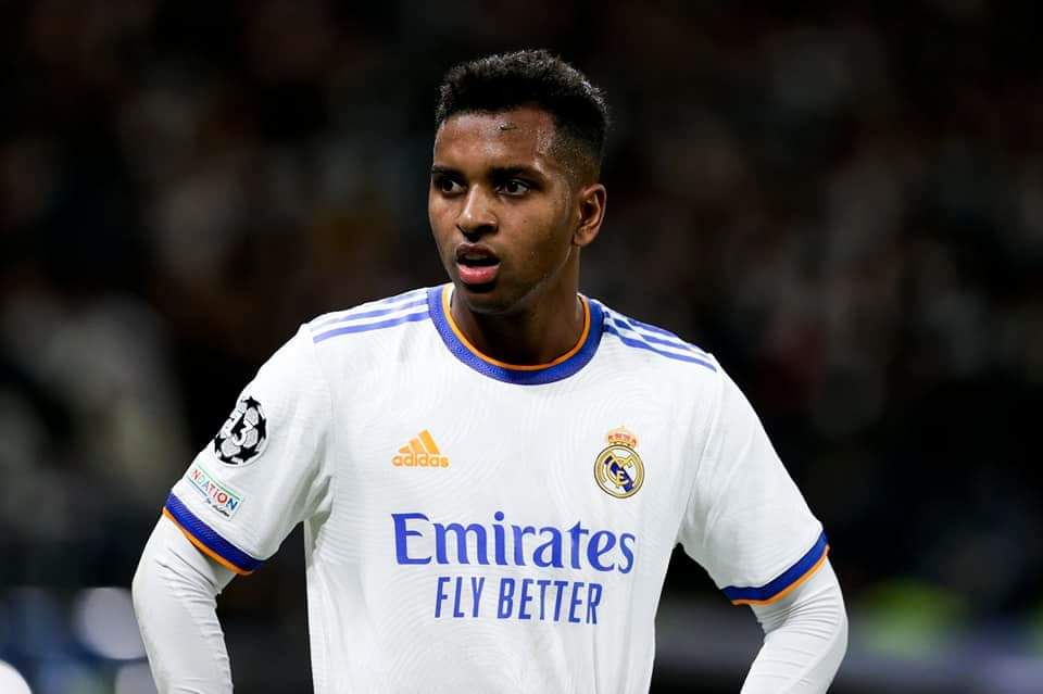  Rodrygo (21): 43 Games (21 Starts) 6 Goals 8 Assists 14 G/A 40 Dribbles (0.93) 38 Key passes (0.88) 5 Big chances created (0.12) 24 Tackles (0.56) 120 Duels won (2.79) 40 Times fouled (0.93) 3 Penalties won