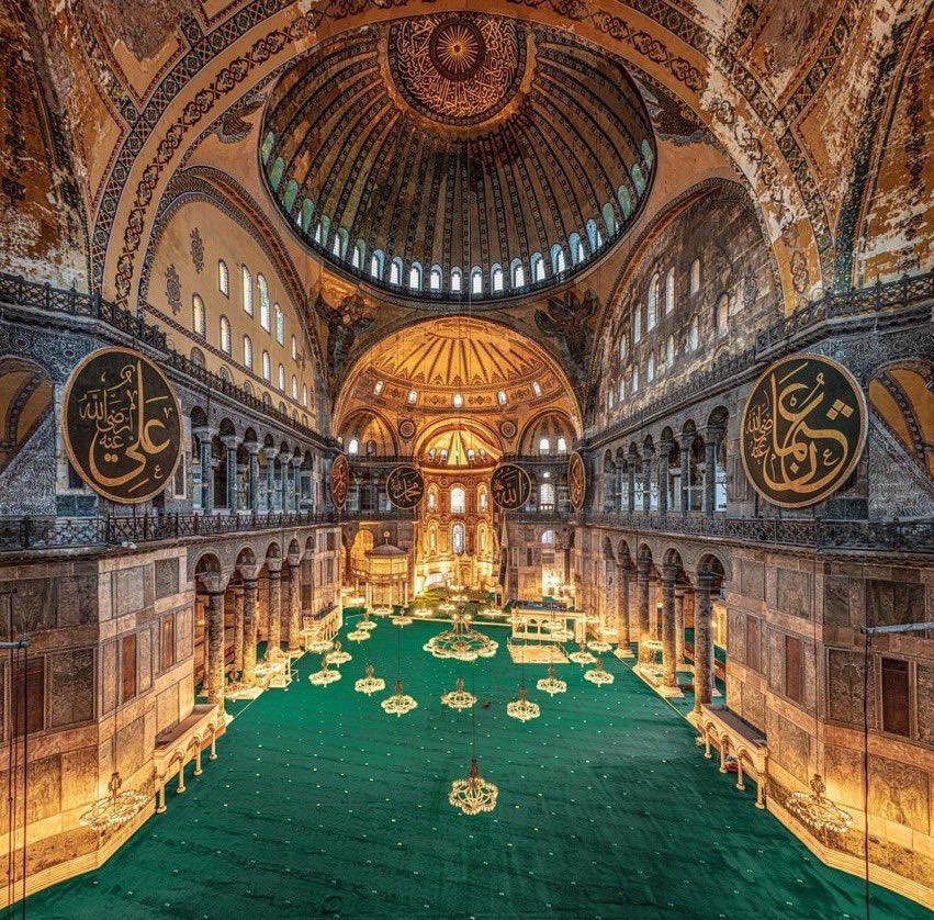 #RamazanBayramı mız mübarek olsun. 
Rahmete berekete huzura birlik ve beraberliğimize vesile olsun inşallah.
Rabbim cümlemizi seneye 1444.
#Ramazan ayına kavuştursun.