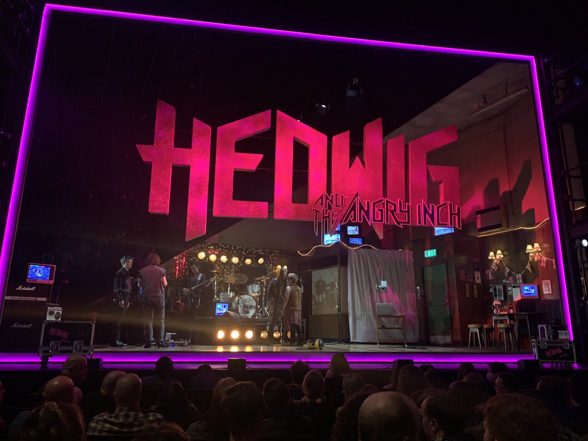 Still blown away after seeing Hedwig on Saturday night. There’s something truly special about witnessing someone do what they were born to do and @Divinadecampo was made for that role. Utterly captivating. Props to everyone involved. I bawled my eyes out #HedwigandtheAngryInch