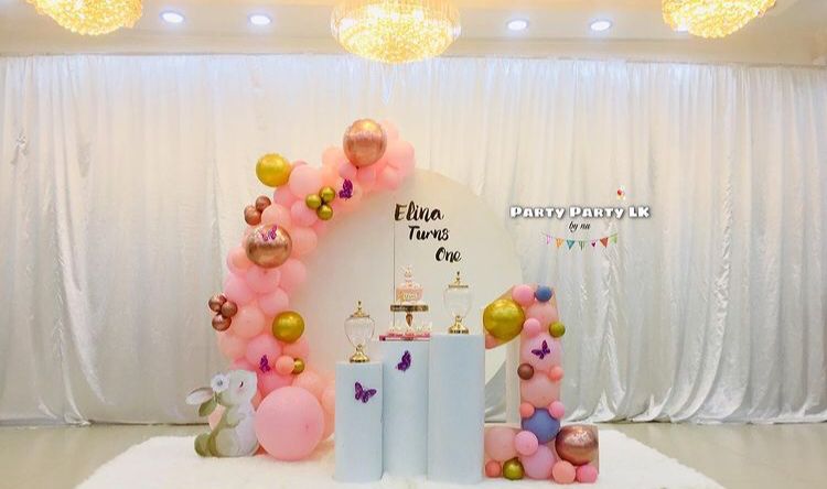 ppbynu's tweet photo. Elina Turns One! 🐇
Event concept, design & Deco: Party Party LK
Balloon Artist: Anuththara Sanduni
Venue: Sapahire Hills Hotel, Gampola
#ppbynu #partypartylk #1stbirthday #Bunny https://t.co/aabz8Gf4w8