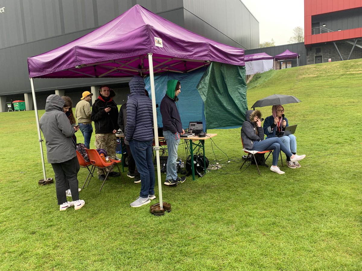 William King tweet media