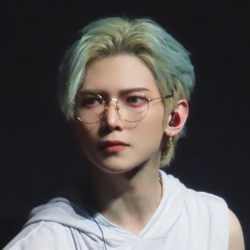 kyeostardust's tweet photo. imagine being as pretty &amp; ethereal like yeosang https://t.co/rst6ZcwKrk