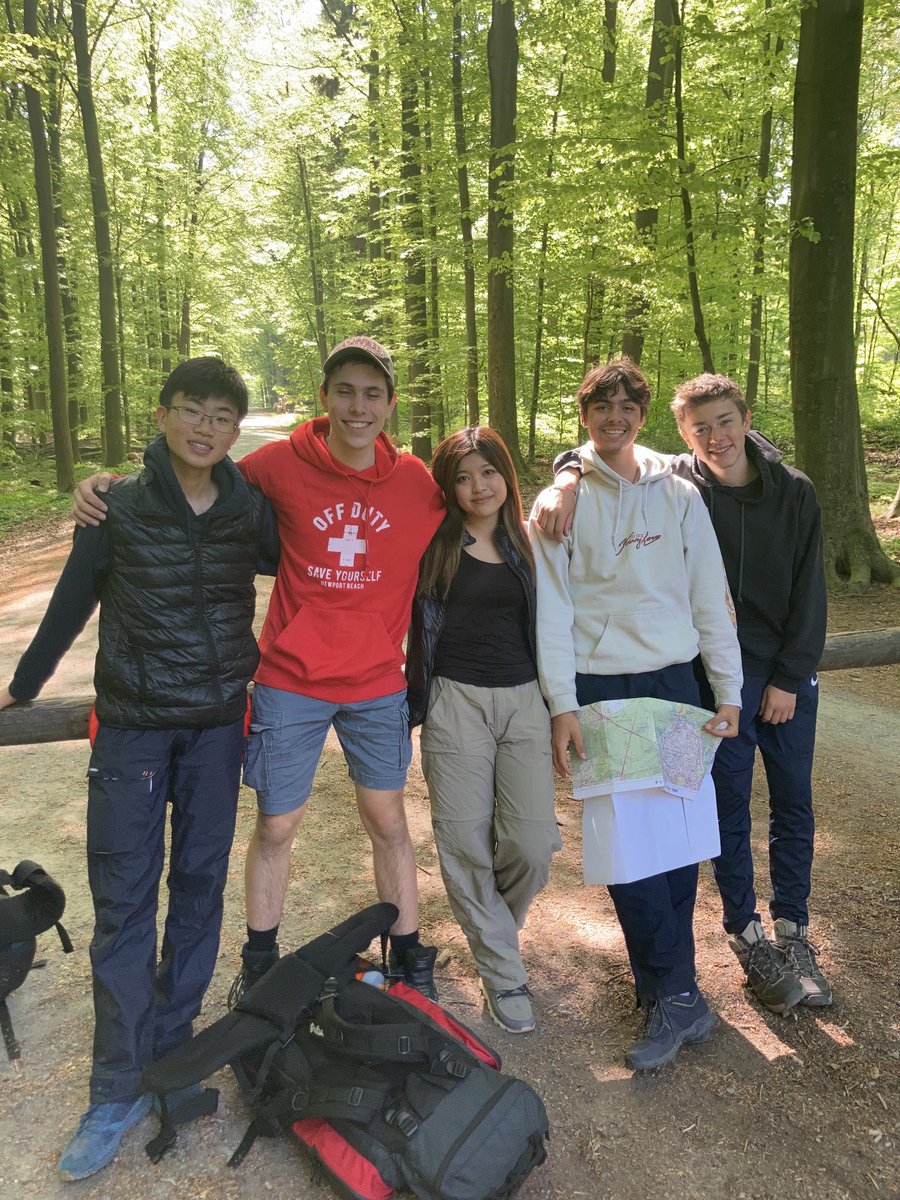 Newman_SJane's tweet photo. IA Bronze Practice Hike Day 2 - Green Group Ahead of Schedule and feeling good 👍 ⁦@ISB_MS⁩ ⁦@intaward⁩ #mslearns https://t.co/oyPvXgei0s