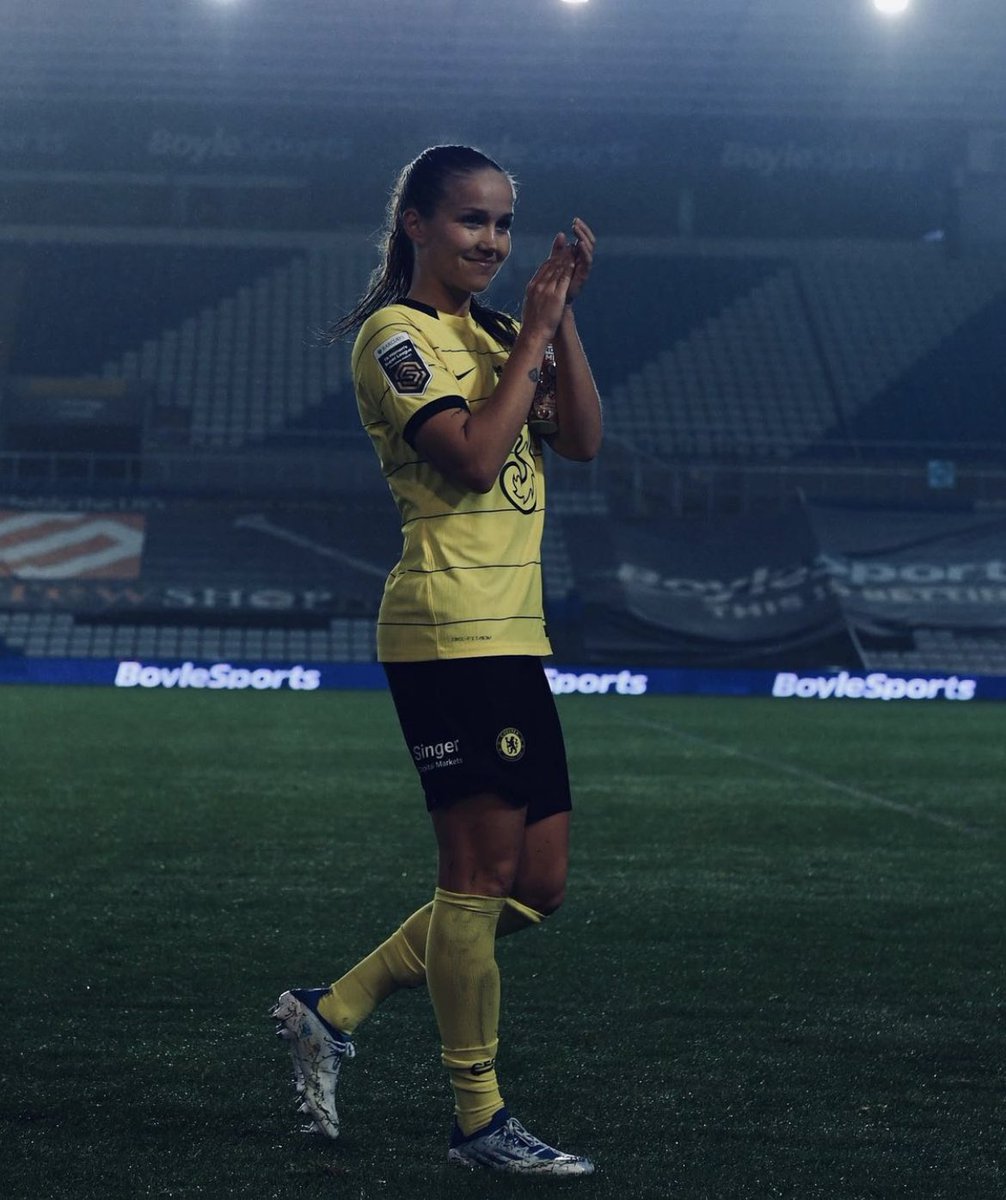 CFCNH21's tweet photo. Guro’s passion and energy for this club is unmatched https://t.co/ZgfUtLiwqe