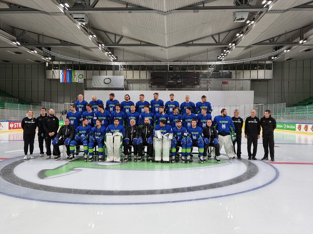 Od jutri naprej bo šlo za rise zares 💪🏼💪🏼💪🏼 vse tekme na #tvslo2 <a href="/TVSLOsport/">Športni program TV Slovenija</a>