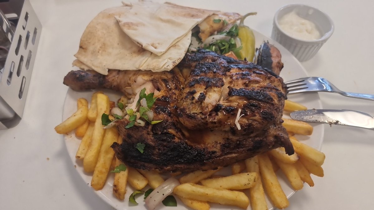 Smunkos - Den Helt Vanliga Mannen tweet media