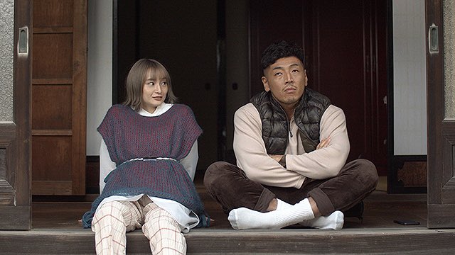 swinder8931's tweet photo. 🎬#成れの果て
姉が結婚をしようとしているのは妹が絶対に許せない男で…という目新しい脚本が面白い‼️
田舎の閉鎖的なコミュニティならでは生まれる愛憎入り乱れる人間関係が素晴らしい。
そしてやっぱり主演の萩原みのりさんの表情や眼光で魅せる演技が最高です。
これはもっと注目されるべき良作。 https://t.co/ownHh2KJXy