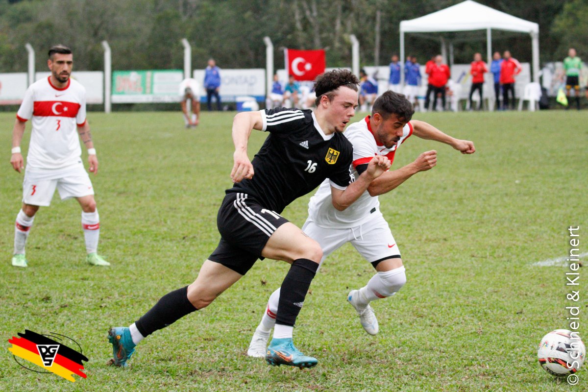 DG_SV's tweet photo. #MissionDeaflympics kein Glück beim Auftaktspiel im Fußball-Wettbewerb der Deaflympics: GER vs TUR 0:2 Niederlage für die Deutschen https://t.co/sqS5v375tL