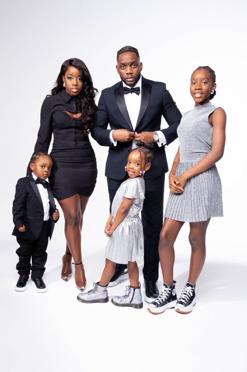 FamilyKabs's tweet image. 𝐓𝐡𝐞 𝐊𝐚𝐛𝐬 𝐅𝐚𝐦𝐢𝐥𝐲 🖤

#TheKabsFamily