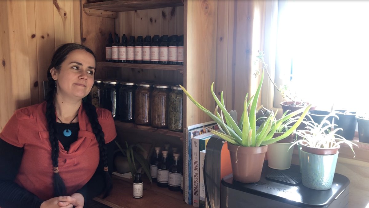 NaturalSalena's tweet photo. What is the best tincture to buy? What is the best quality? What is the best medicine?
Check out my YouTube video to find out more: https://t.co/kg1uNn8RSi
#herbalmedicine #tinctures #herbalist #folkmedicine #makingtinctures #plantconnection #herbalapothecary https://t.co/fKUAjgAtwa