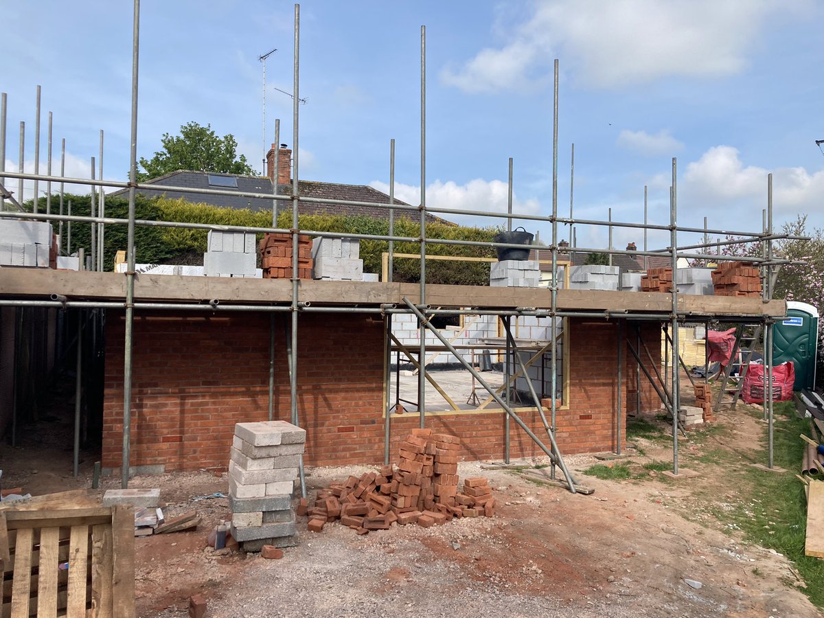 quantockpropltd's tweet image. New 3 bed bungalow in #wiveliscombe coming on nicely