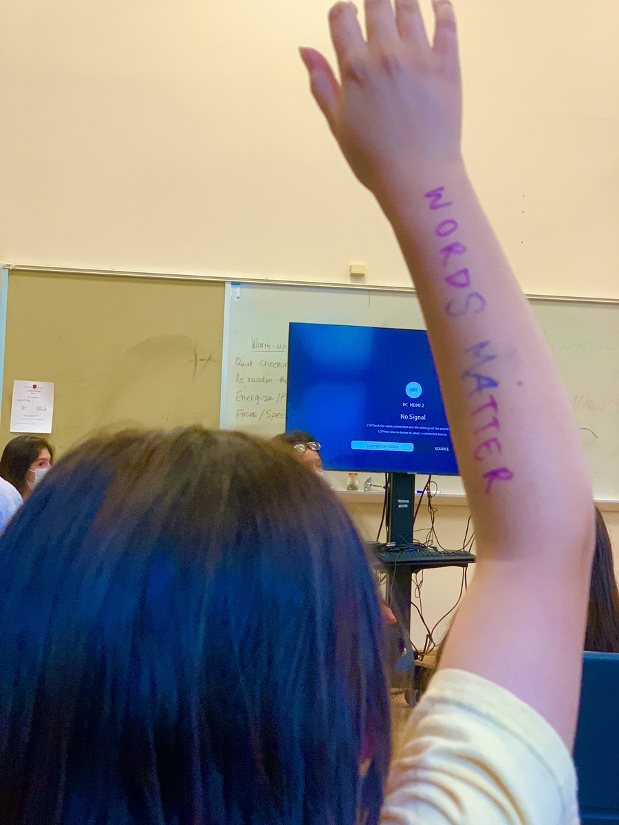 Words matter. 
Some of our favorites:
Uplift, heal, include, transform, connect, love. 
Education. ❤️ Educación