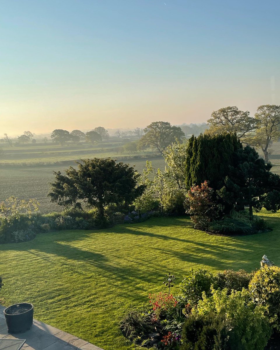 Waking up to this stunning view <a href="/HazelwoodFarm/">Hazelwood Farm</a> over the weekend, #bestB&amp;B #favouriteweekendbreak