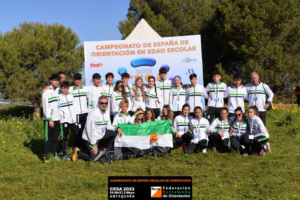 CAMPEONATO DE ESPAÑA ESCOLAR DE ORIENTACIÓN #CESA2022
👉  Una selección de nuestros #MomentosCERA2022 de la Selección Extremeña de #Orientación:
cutt.ly/Album-Fotos-CE…
👉  Puedes ver más imágenes de la organización aquí: cesa2022antequera.org/multimedia

@DXTextremadura #FEXO