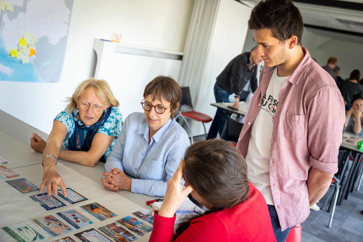 ALOEN_Lorient's tweet image. 🎉📣 PARCOURS ADAPTATION : LANCEMENT RÉUSSI 
💬"Cette 1ère session a été un succès." @ALOEN_Lorient 
🎟 Inscription session « Végétaliser la ville » le 18.05.22 &amp;gt; bit.ly/3OMCVyB 
@OptimismLorient  @Eauetrivieres @ADEME @regionbretagne @LorientAgglo @UBS_universite