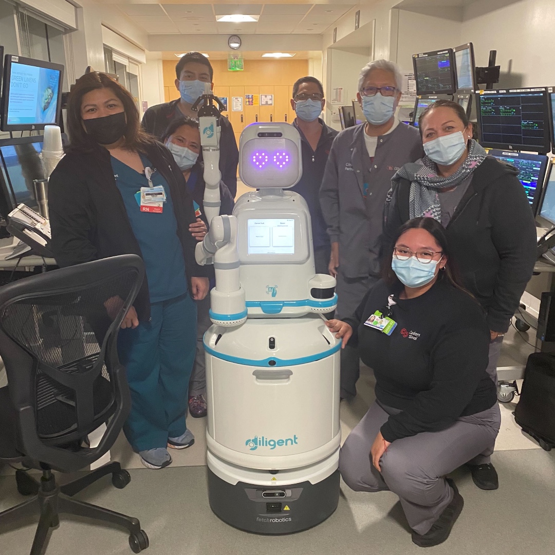 DiligentRobots's tweet image. Teamwork makes the dreamwork! Great time meeting Central Monitoring at @CedarsSinai!
#teamwork #roboticengineering #ai #medtech #robots #robotics #nurselife