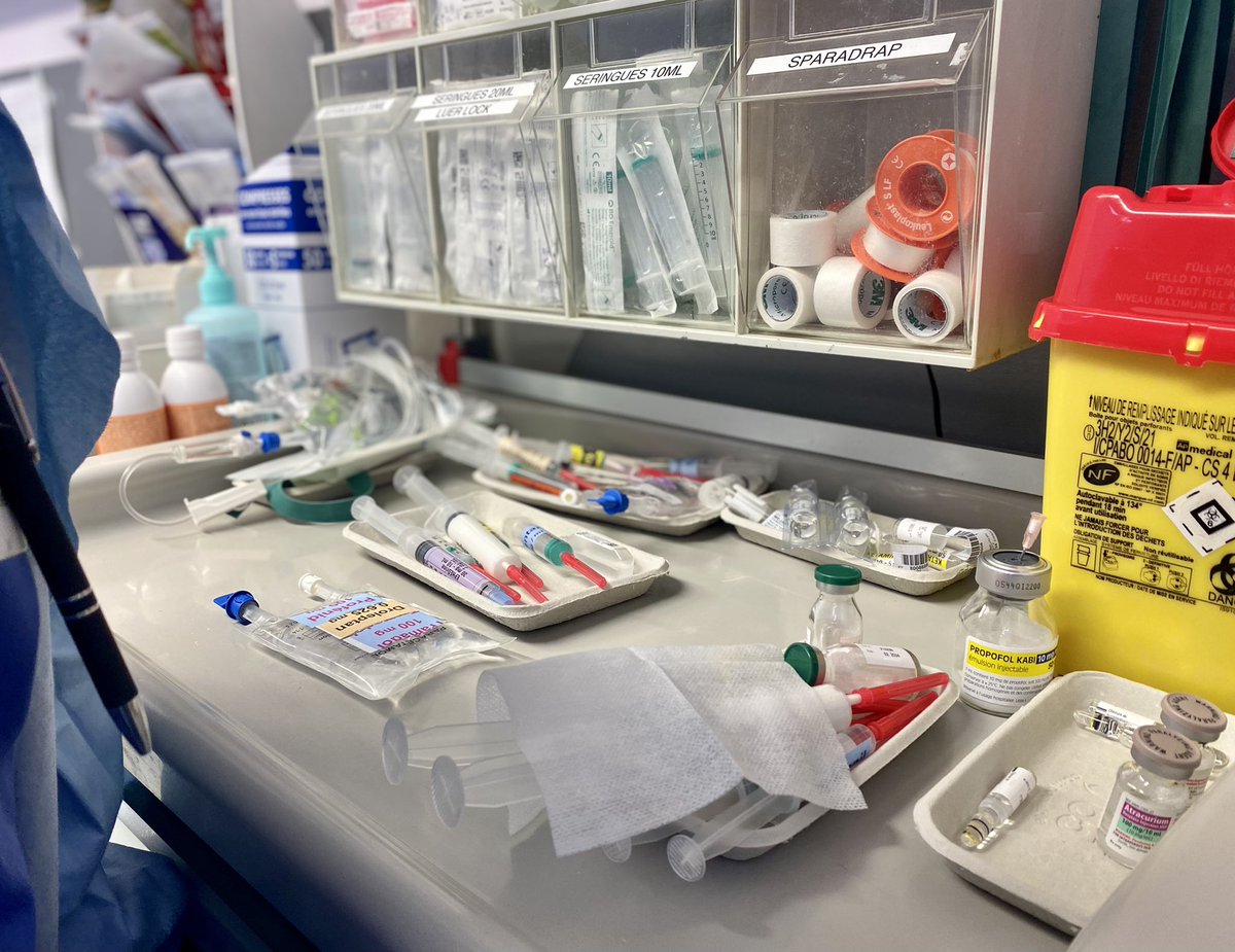 cyriltrd's tweet photo. Un plateau d’induction par table d’opération…
🙏 aux soignants au service des patients !
#ServiceContinu #7sur7 #24sur24 https://t.co/ZDv3pU254p