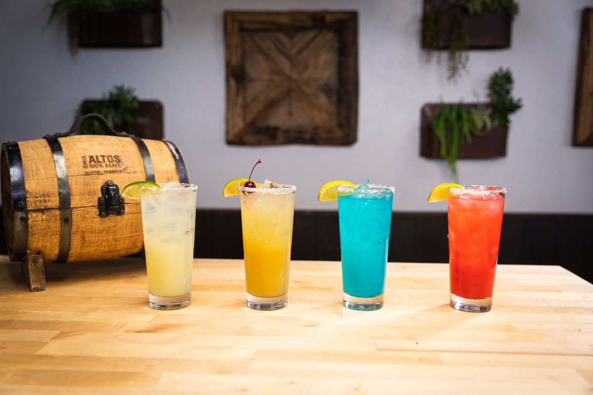 CactusLNK's tweet photo. Happy hour goals 😍 https://t.co/ettI6brDzE