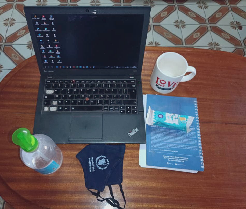 NellyNDE1's tweet photo. Eid Mubarak to all our beneficiaries 🧚🏼‍♂️💐 #myWFPstarterpack at Douala corridor begins with my 😷 and my 🍪,then the visit of the warehouses # and dispatches of foods that #changeslives and #saveslives.Always ensuring food safety &amp; quality with @elvisnjabe44 .
@WFP_Cameroon https://t.co/vompOeNAJR
