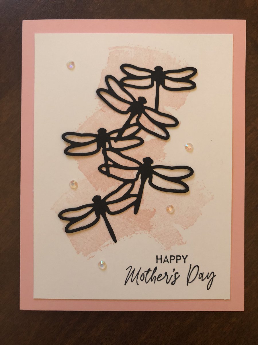 noteablemoment's tweet photo. The latest Mother’s Day card!
This one is my favorite! https://t.co/NfseRKvNdW