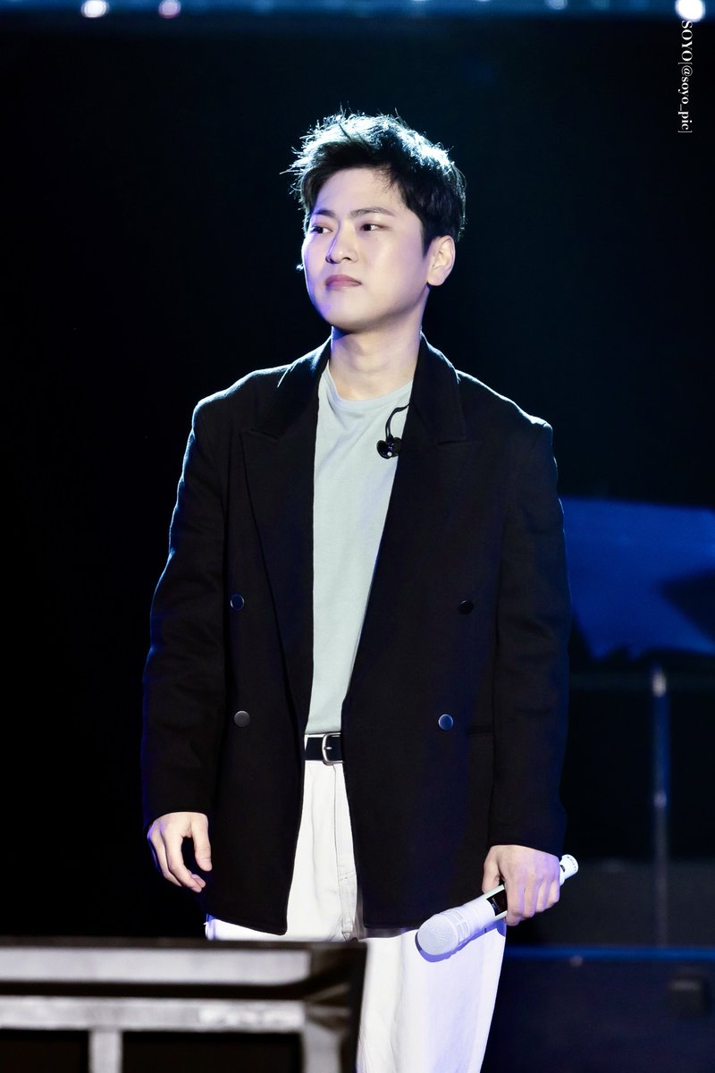 soyo_pic's tweet photo. 20220430 WONDERLAND FESTIVAL 2022

너무 예쁘고 잘생겨서 벅차올라
얼굴 무슨 일이야 진짜 😖

#라포엠 #유채훈 #최성훈 #정민성 #박기훈 #LAPOEM https://t.co/hT8UyIbaPr