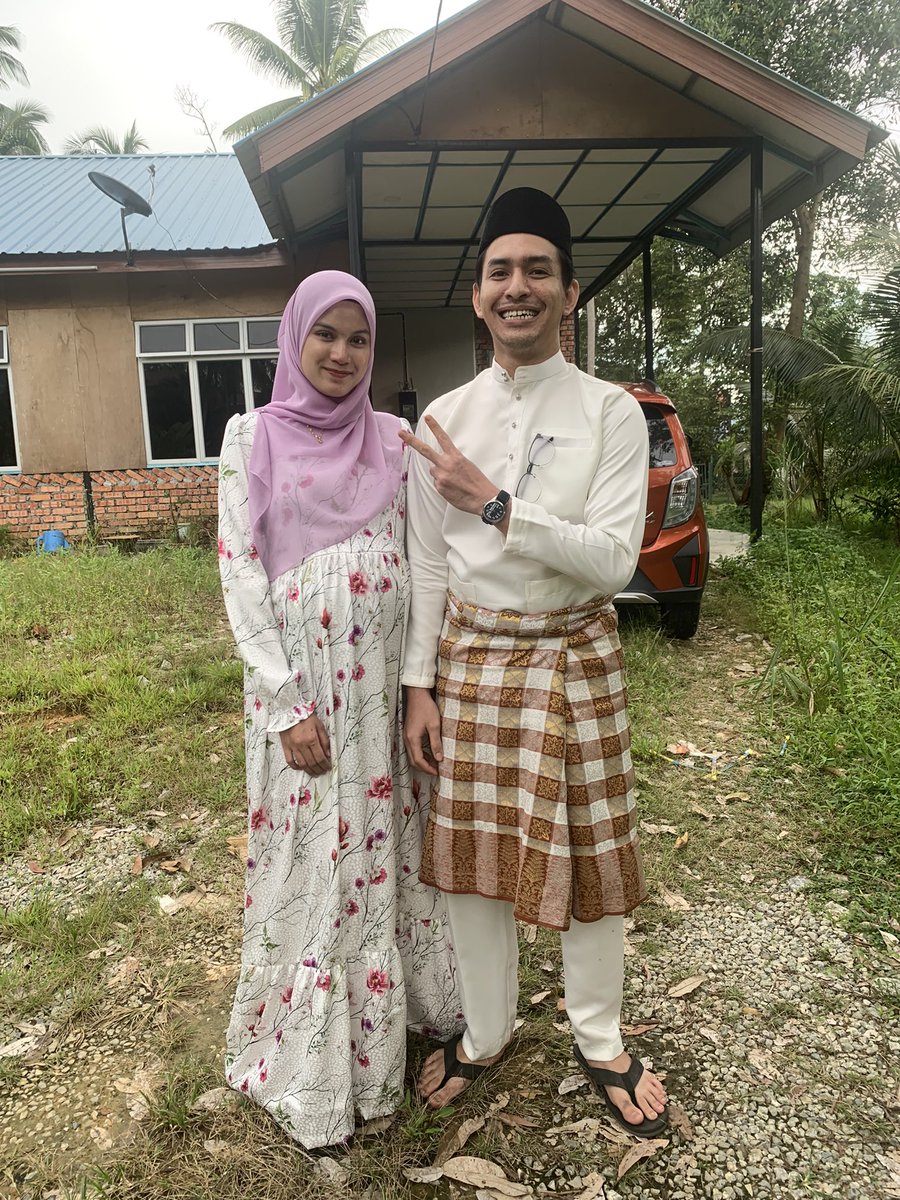 faizissick's tweet photo. Selamat hari raya 🤣 https://t.co/rBeyeIKZiG