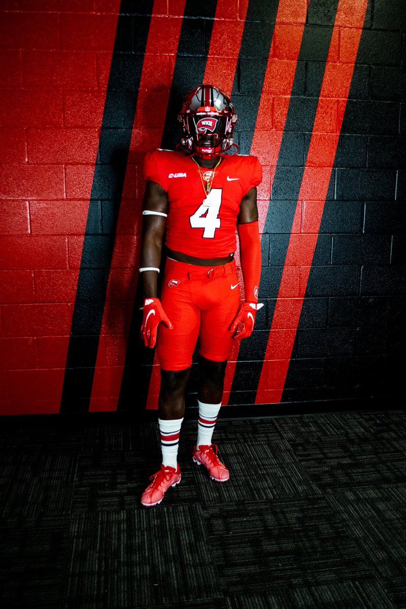 derrick smith tweet media