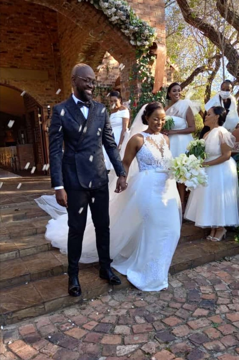 Iyzo8's tweet image. #weekenddump