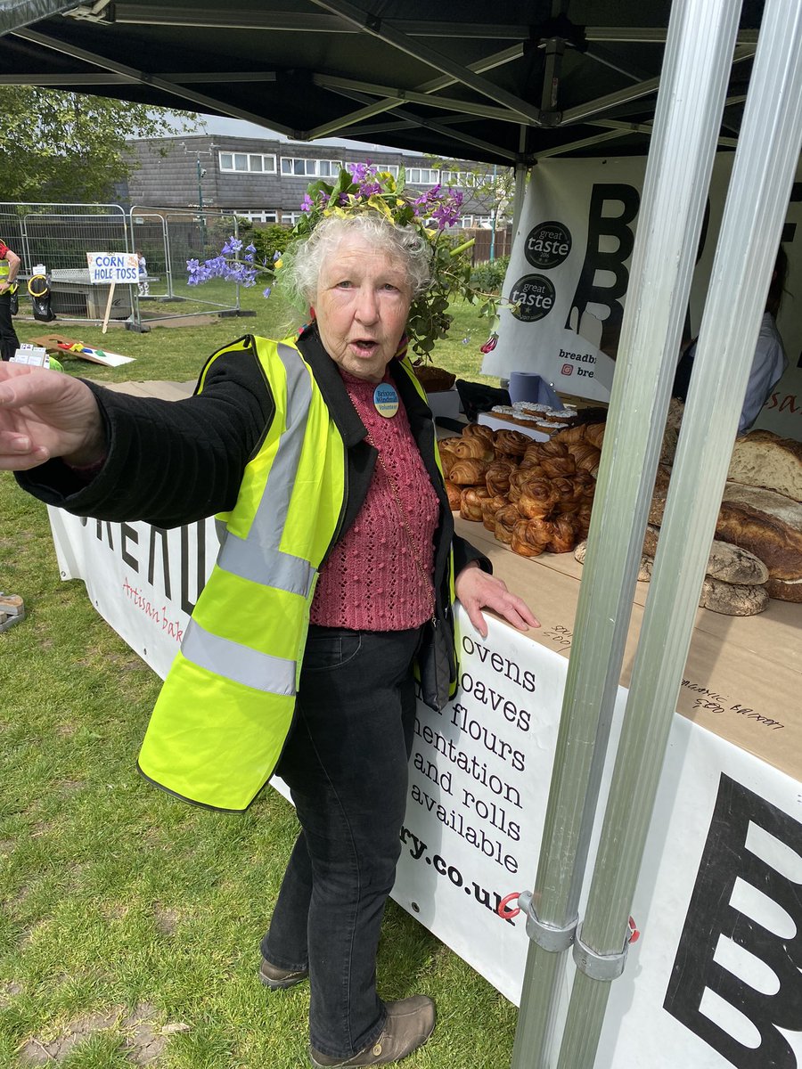 brixtonwindmill's tweet photo. It’s the 2nd May and there is already more than one May queen here #beerandbread https://t.co/zg0oZseCdV