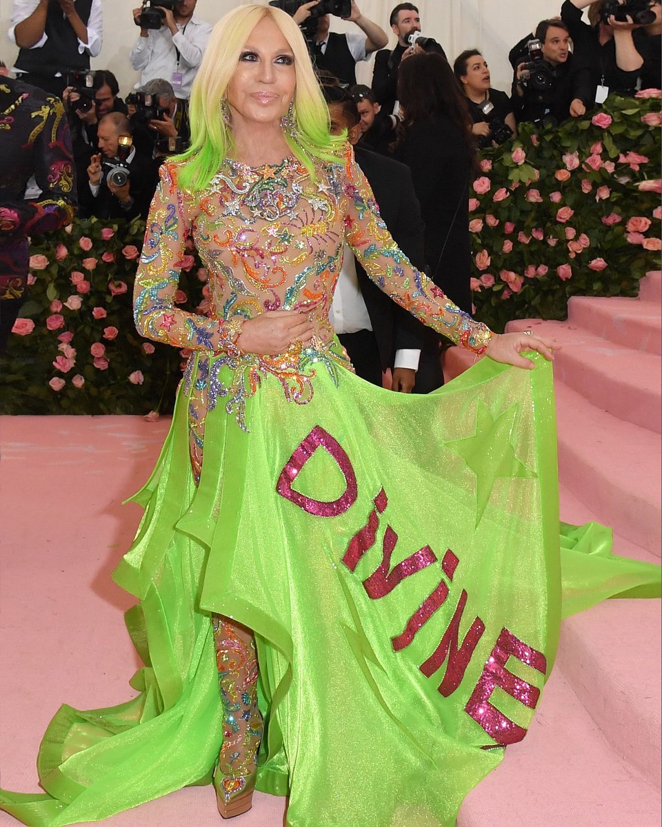 Versace's tweet photo. Happy Birthday Donatella Versace, our Chief Creative Officer. 

With love from all of your Versace family.

We celebrate #DonatellaVersace with a selection of some of her #MetGala looks from previous years ahead of today’s #MetGala2022. https://t.co/pNOoll7OQo