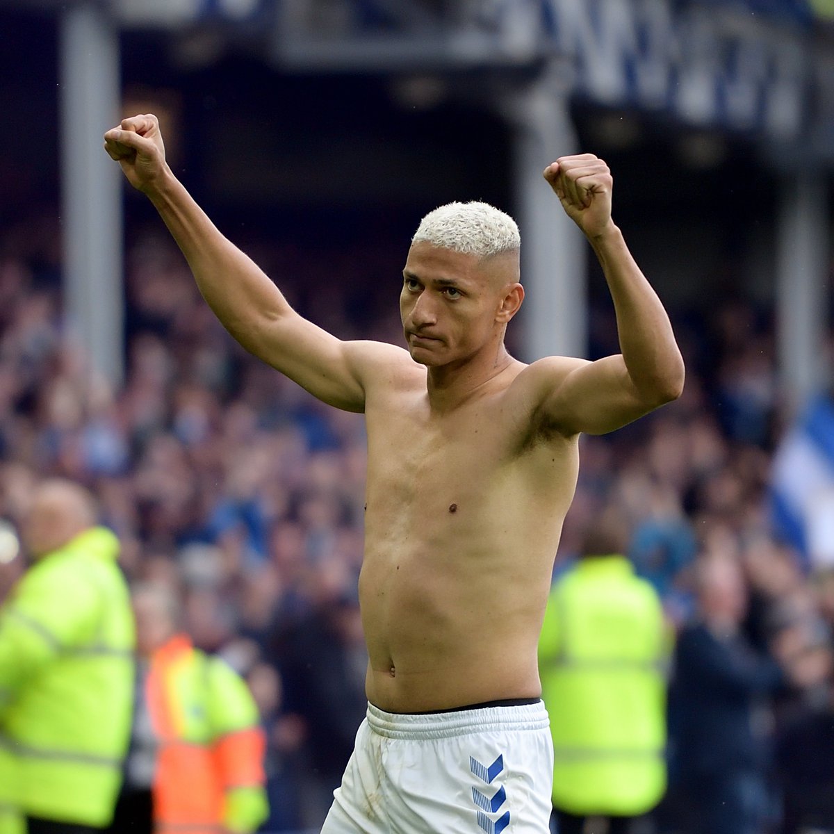 Everton's tweet photo. 🇧🇷 | No #PL player has scored more goals in the past five years to directly impact the outcome of games than @richarlison97 ✊ https://t.co/lA9oJUK0oQ