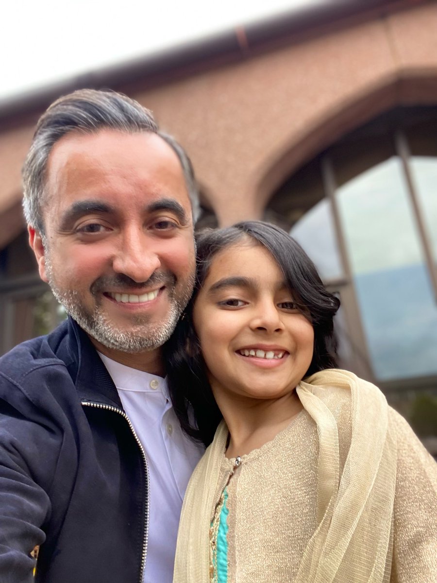 AamerAnwar's tweet photo. From the Anwar’s wishing you #EidMubarak peace, harmony &amp; joy❤️🤲🏽#EidUlFitr https://t.co/2XVrSchJno