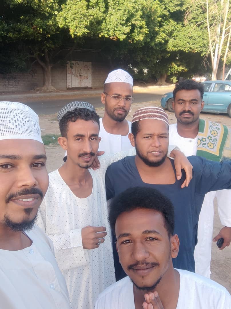كل عام والجميع بخير 
ربنا يصلح حال السودان