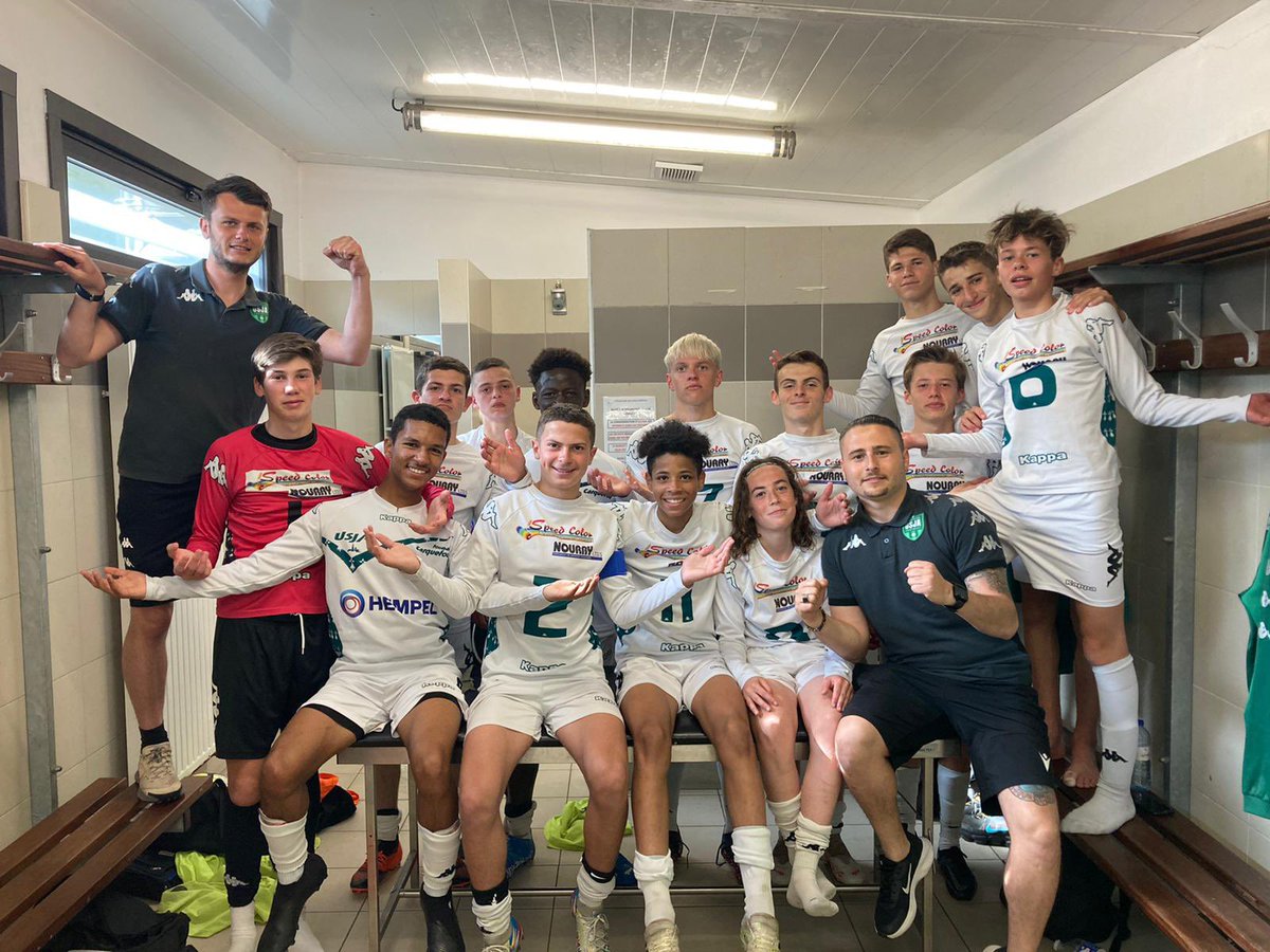 tiismaa44's tweet photo. [U15 REGION]

L’aventure se poursuit…Direction les demi-finales de la Coupe U15 Ligue 🏆

@USJAcarquefoot https://t.co/VvqrowhvNc