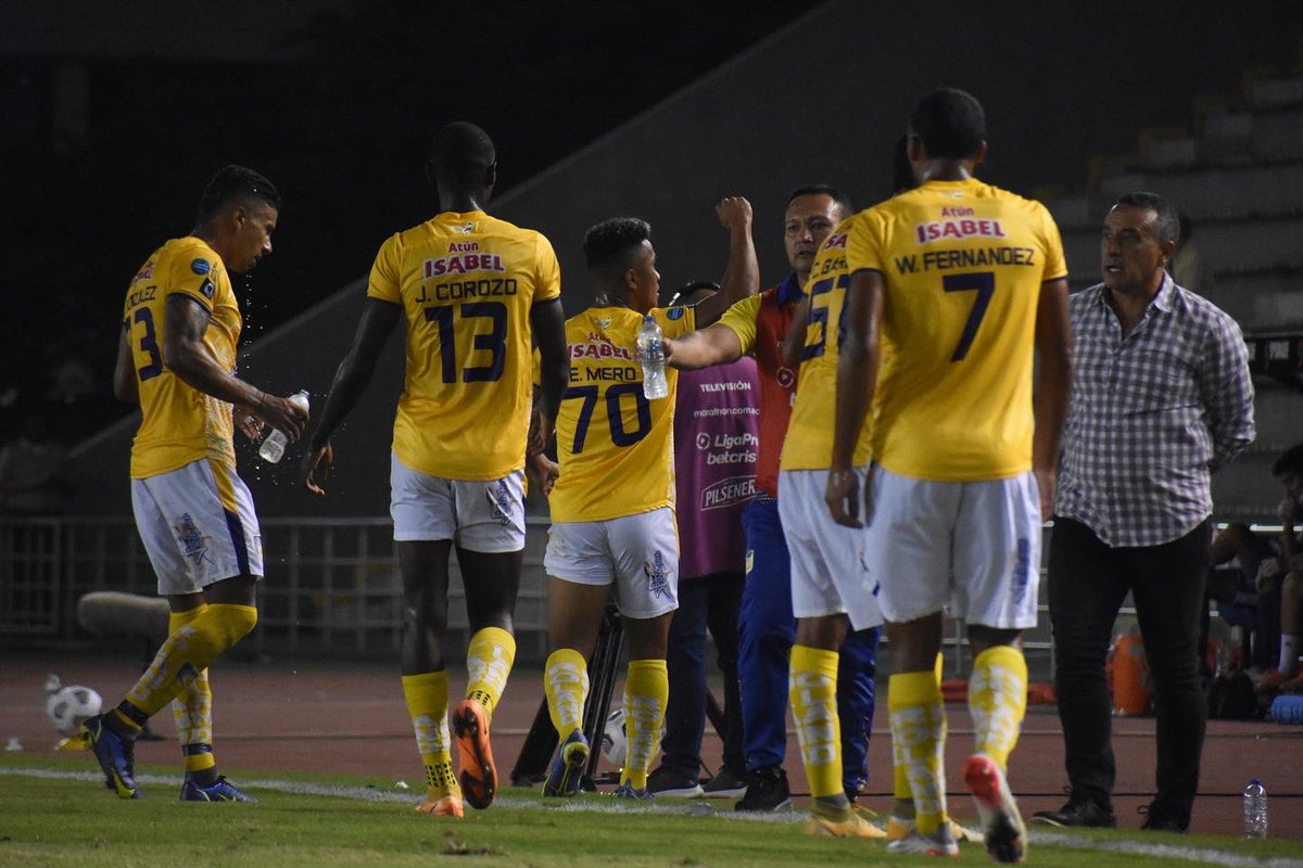 Este es el camino Equipo Vamooooooosss por más 💪🏾🙏🏽⚽️<a href="/DelfinSC/">Delfín Sporting Club</a>