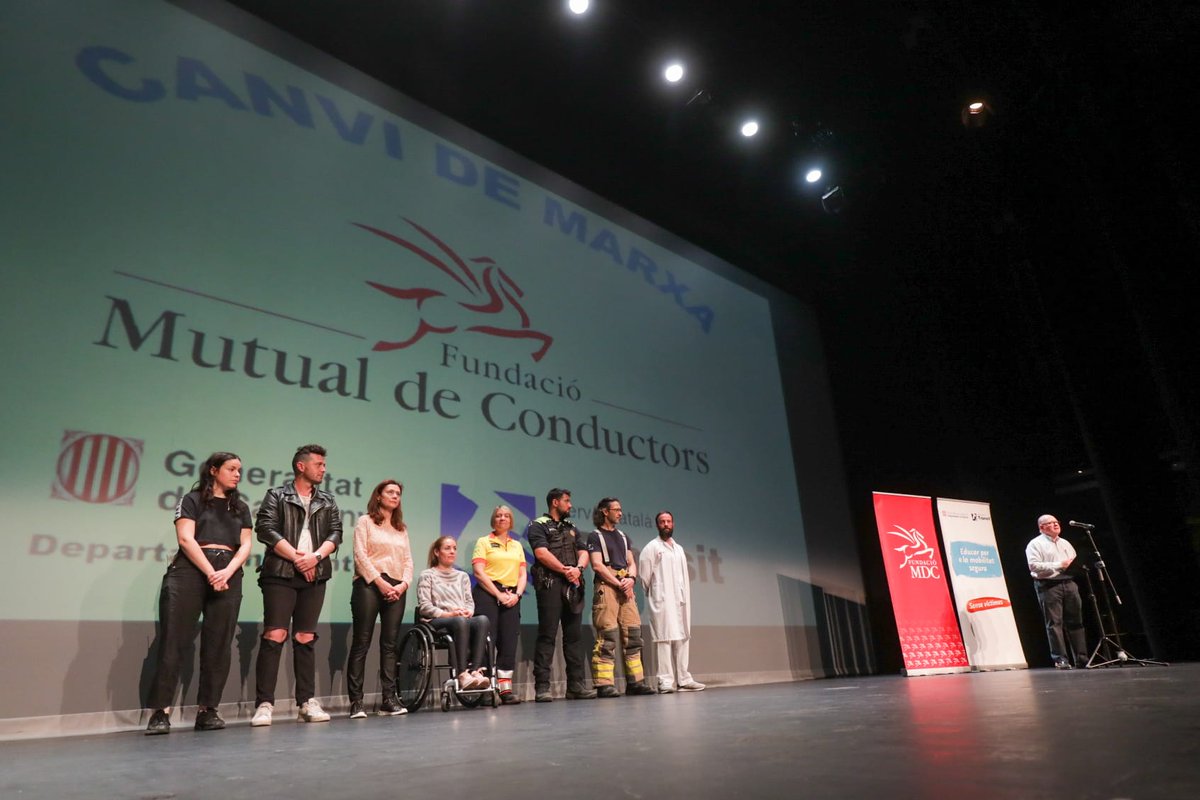 ajsantcugat's tweet photo. Impulsat per la fundació privada sense ànim de lucre Mutual de Conductors, el “Canvi de Marxa” també compta amb el suport del Servei Català de Trànsit i la col·laboració de l’Ajuntament #Santcugat i la Policia Local. Moltes gràcies a tots per fer-ho possible! https://t.co/ko0J7UqLLJ