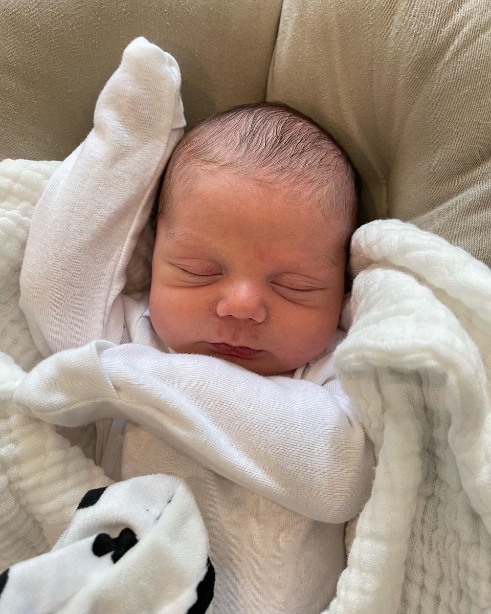 McNabbMK's tweet image. How cute is he?! #firstgrand #babyspam #socuddly