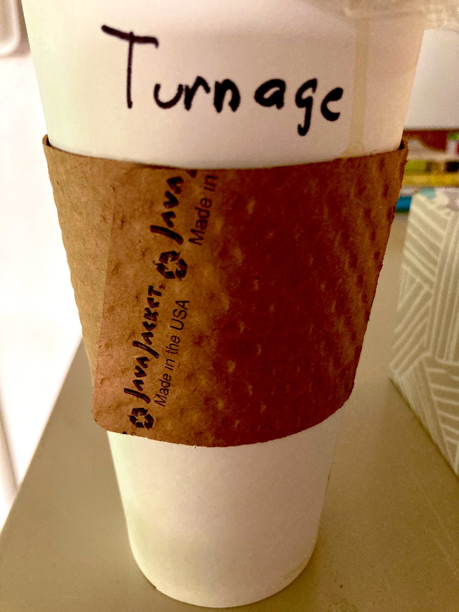 DigitalLearnin5's tweet image. It’s #TeacherAppreciationWeek and our fabulous PTA is starting out strong! ❤️ Thank you for the daily support you give us @HESSPLASH and, today, thank you for the coffee! #coffeeislife 😂 Also, thx Cup-A-Joe!!