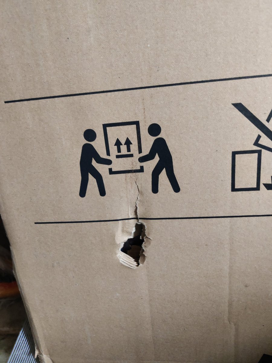 AdityaShaluRaj1's tweet photo. I need an immediate solution for this, being such a brand I can not expect this kind of service and response from your end. I am very frustrated with your service, being a Filpkart Plus member I don't think this kind of response I deserve.
Order ID : OD124728332199007000 https://t.co/SeLtDCzDWi