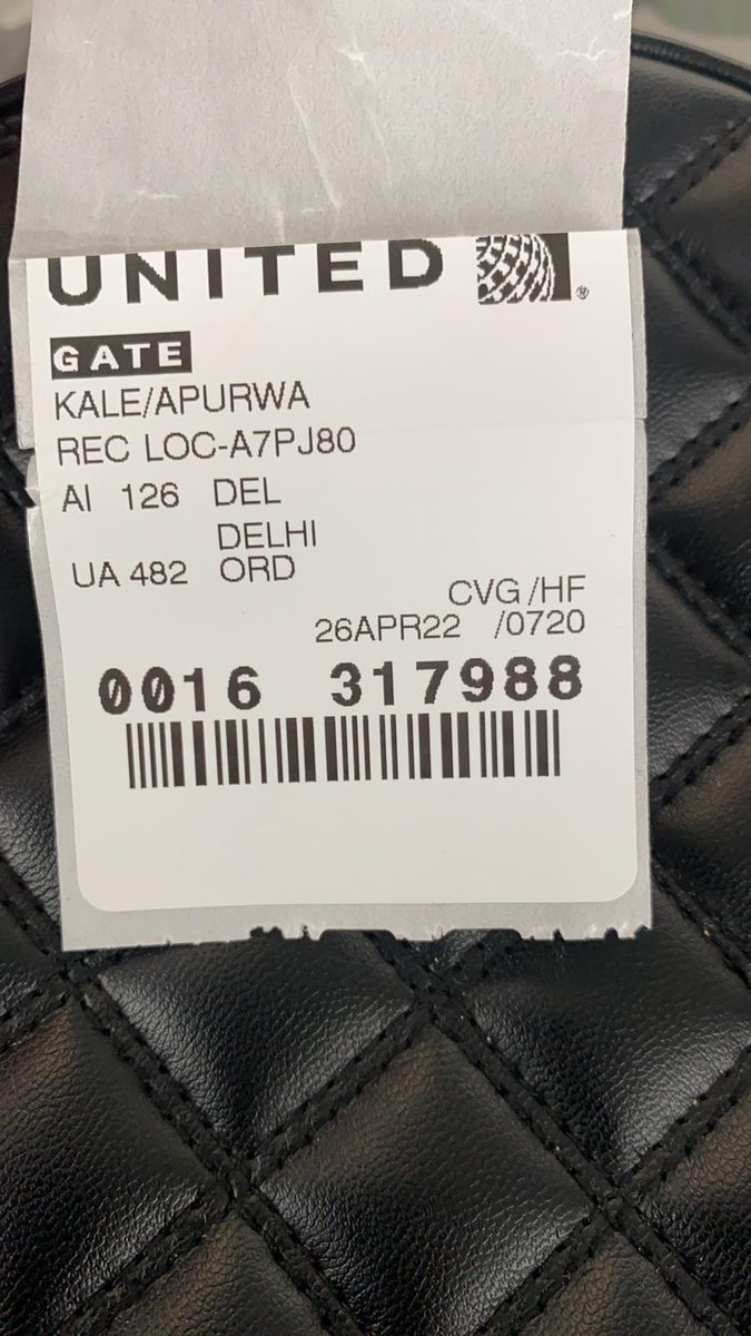 Chetan2489's tweet photo. @airindiain Please see the attached pictures for identification purpose. @united @fly2ohare @ORDAirport https://t.co/W0M1ua16pj
