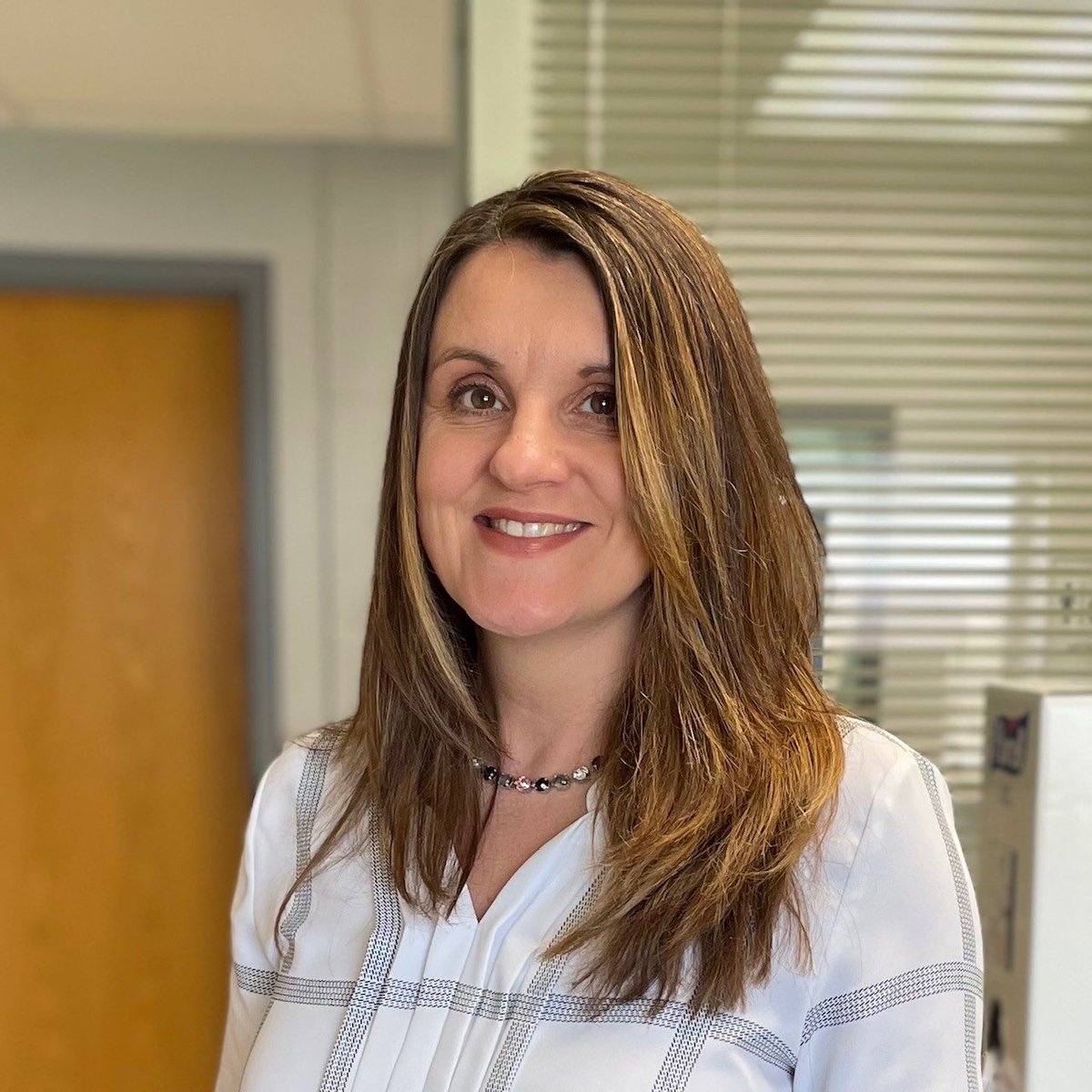 SRUExSci's tweet image. MEET THE FACULTY MONDAY: Dr. Urda! #exercisescience #exercisesciencemajor #exsci #slipperyrockuniversity #slipperyrock #sru #gorock #learnbydoing #handsonlearning