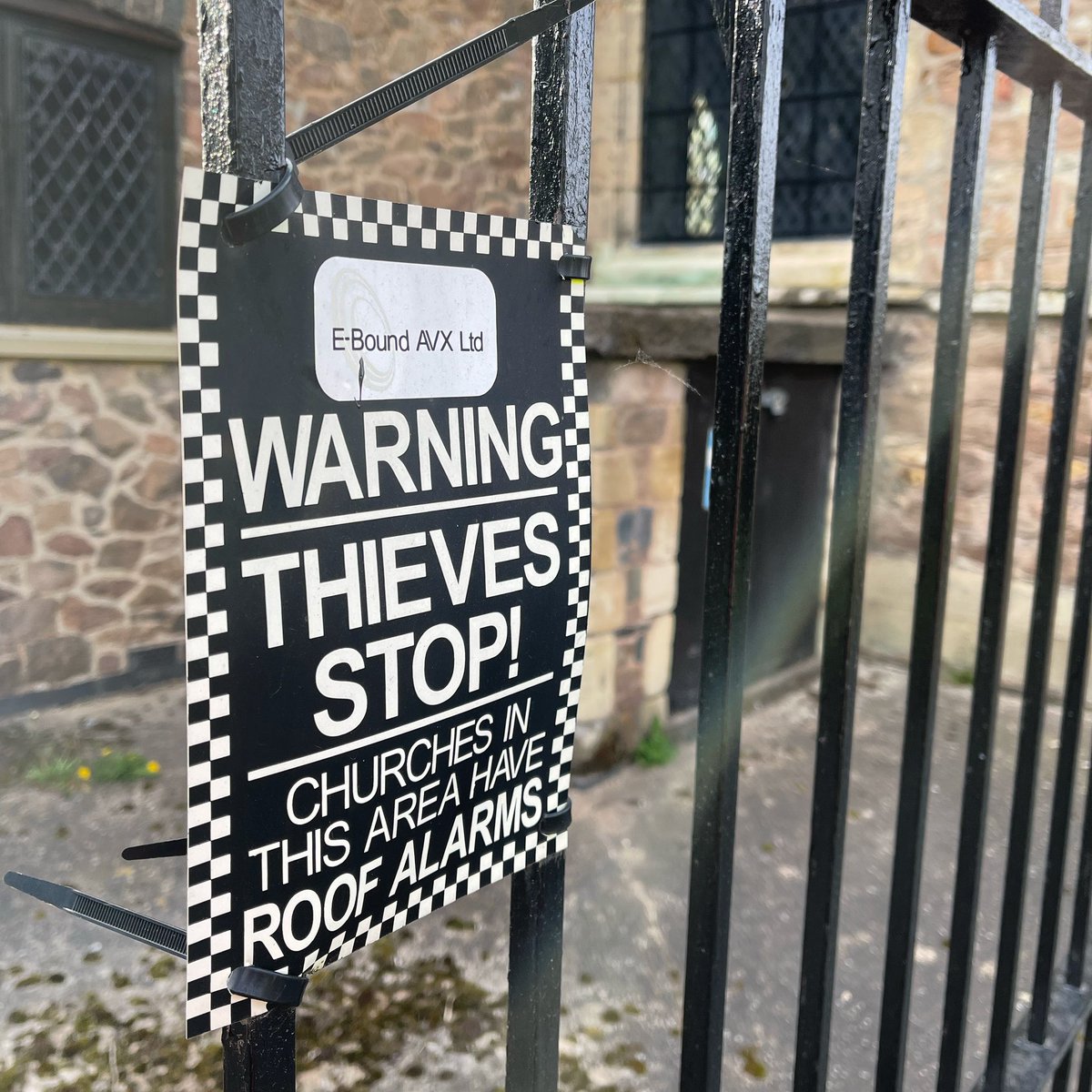 ben999responder's tweet photo. Great to see @EboundAVX #roofalarm protecting #heritageassets in @BlabyPolice NPA. Please 🙏 report suspicious activity near #churches; this could be vehicles 🚗 or people that may appear to be taking a particular interest in the roofs and access points ↖️ #churchsecurity https://t.co/Sw5d7sQDXU