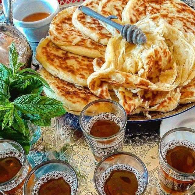 AhmedSwiri4's tweet photo. عيد مبارك سعيد لكل الاحبة والاصدقاء …❤️ https://t.co/OOM2SN5YxF