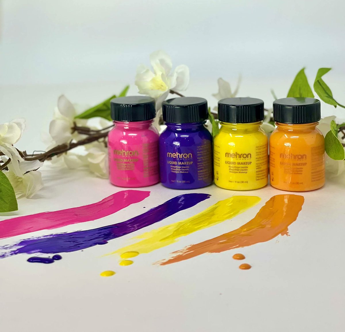 We are loving the spring vibes with our Liquid Makeup paints 🌷 #mehron #mehronmakeup #spring #springmakeup #bodypaint #facepaint #makeupartist