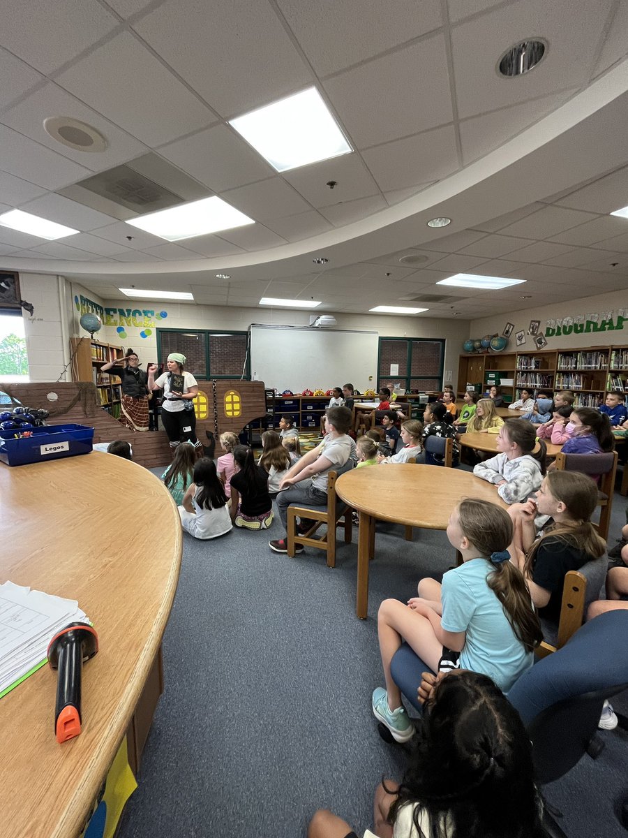 The JC Public Library is here promoting summer reading today! <a href="/jcityTNschools/">JohnsonCitySchools</a> <a href="/LakeRidge_JCS/">Lake Ridge Elem</a>
