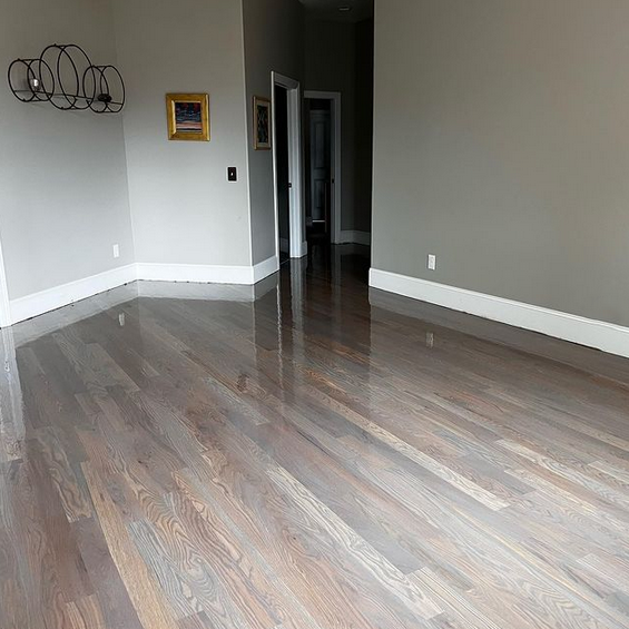 myoldmasters's tweet photo. Customer share: Aged Oak Floors

These floors were completed by nextdayflooring using Old Masters Wiping Stain in Aged Oak.

📷 @nextdayflooringllc https://t.co/eDYt2yAjwS

#oldmasters #stain #hardwoodfloors #polyeurethane #finalcoat #NextDayFlooring #AgedOak #Floors https://t.co/BfOdgT3oKu