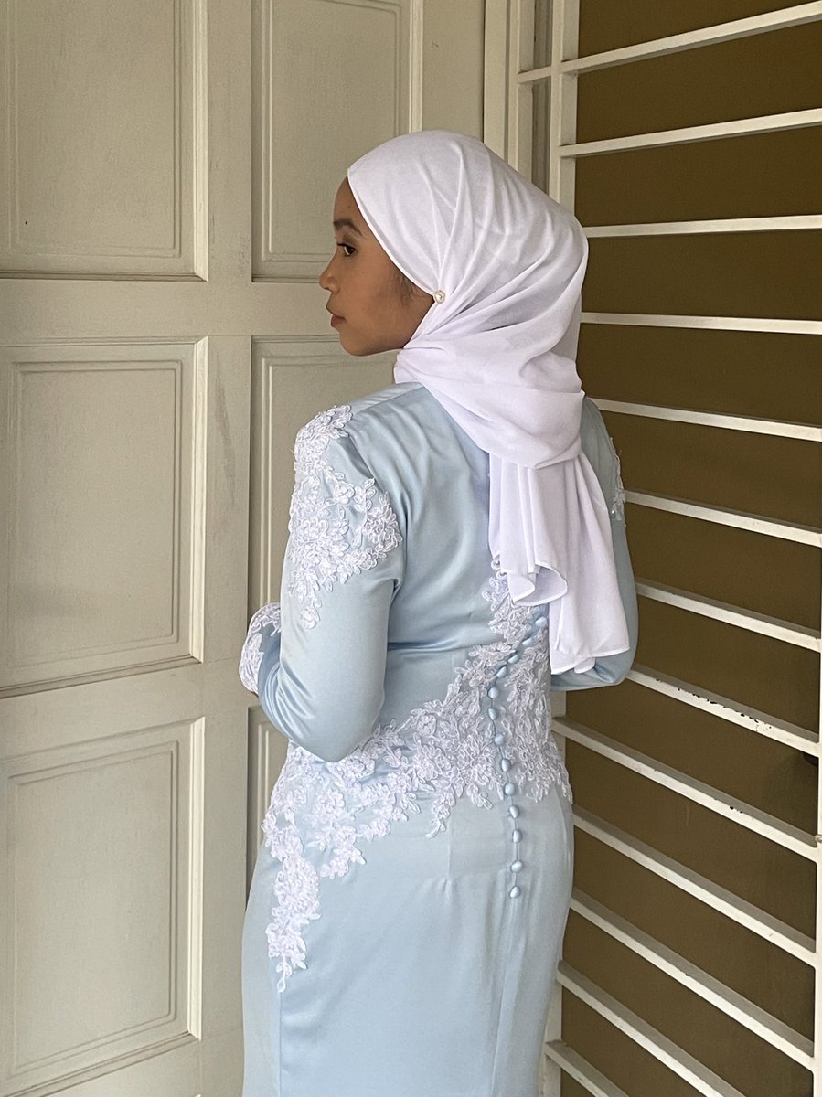 sofiyadfirst's tweet photo. Selamat hari raya🌙 https://t.co/TCNAvRWF1P