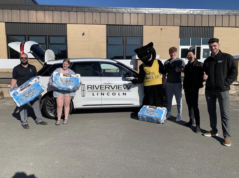 HUGE thank you to <a href="/RiverviewFord/">RiverviewFordLincoln</a> for their TP the Town donation!!